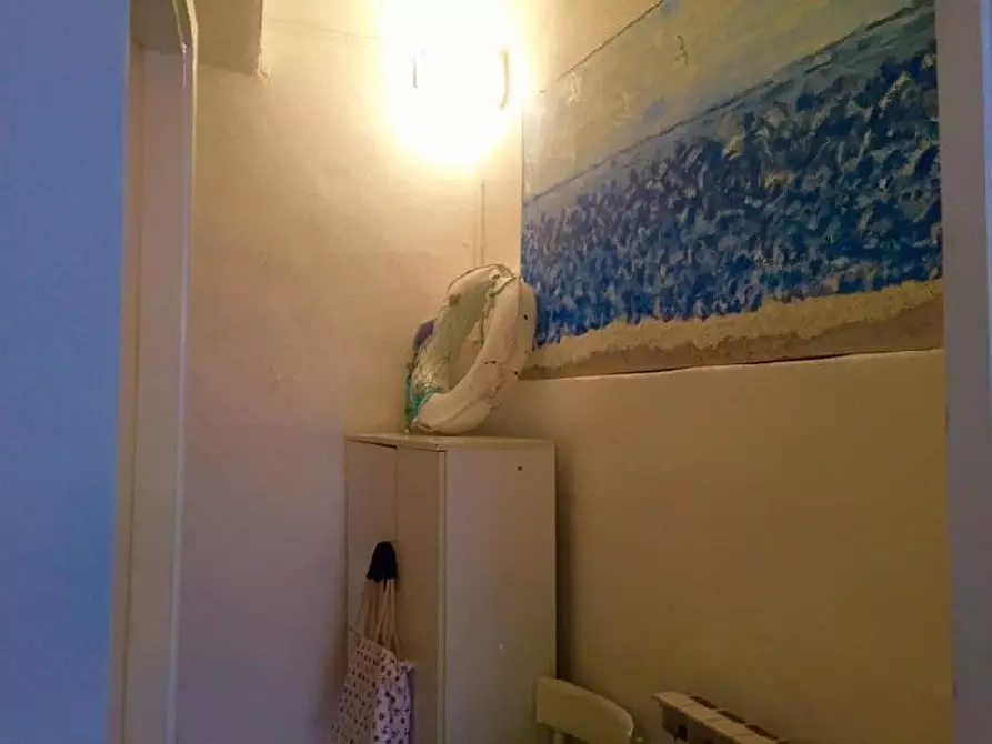 Immagine 2 di Appartamento in vendita  a Lerici