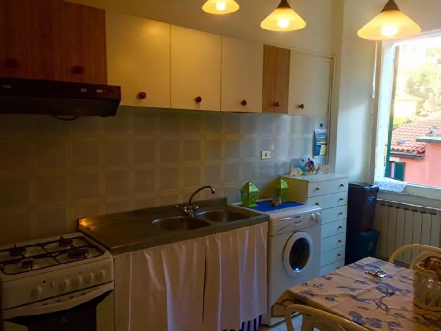 Immagine 6 di Appartamento in vendita  a Lerici