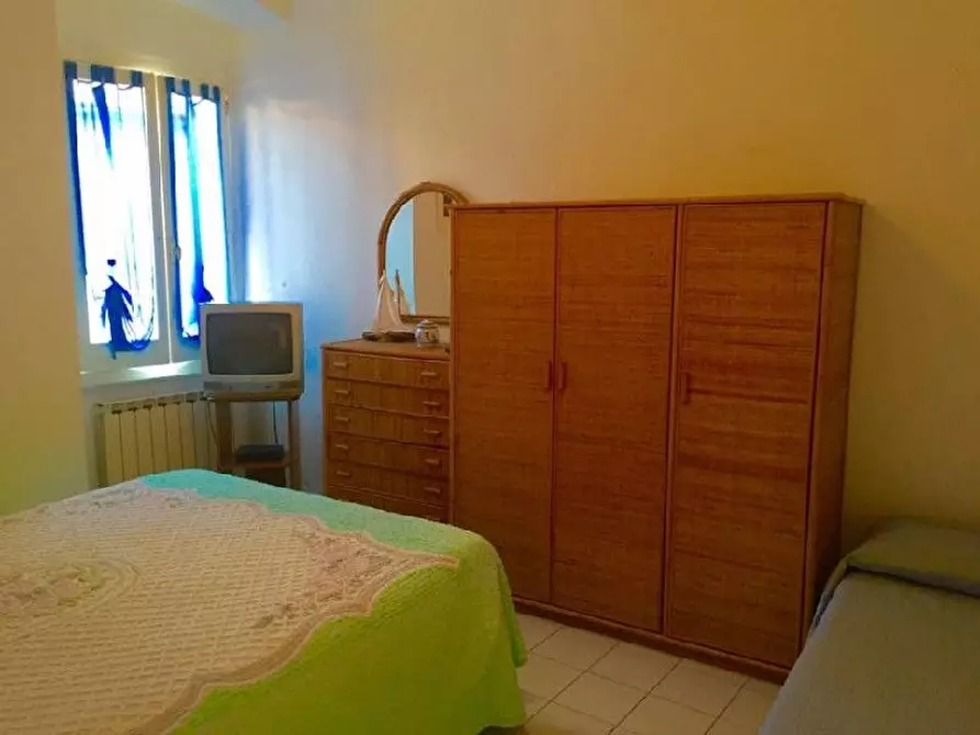 Immagine 4 di Appartamento in vendita  a Lerici