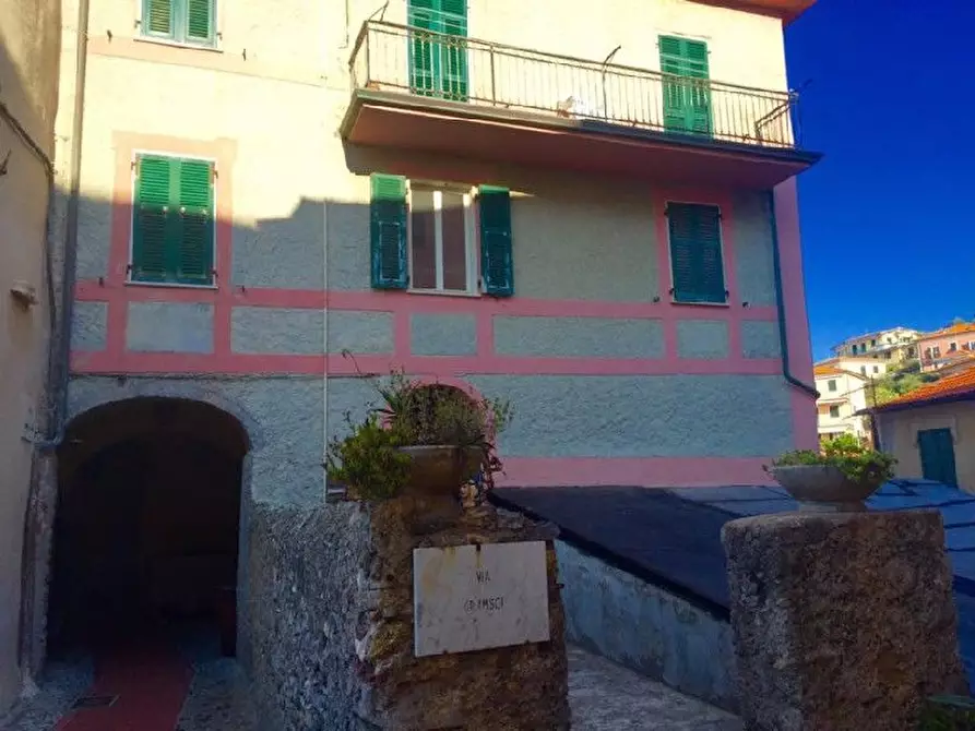 Immagine 5 di Appartamento in vendita  a Lerici