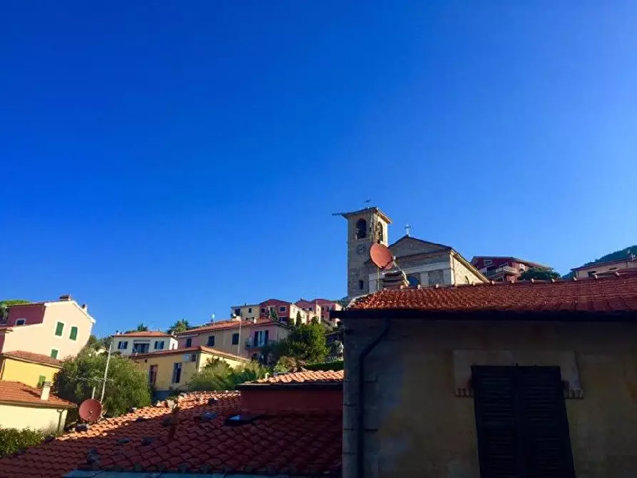 Immagine 12 di Appartamento in vendita  a Lerici