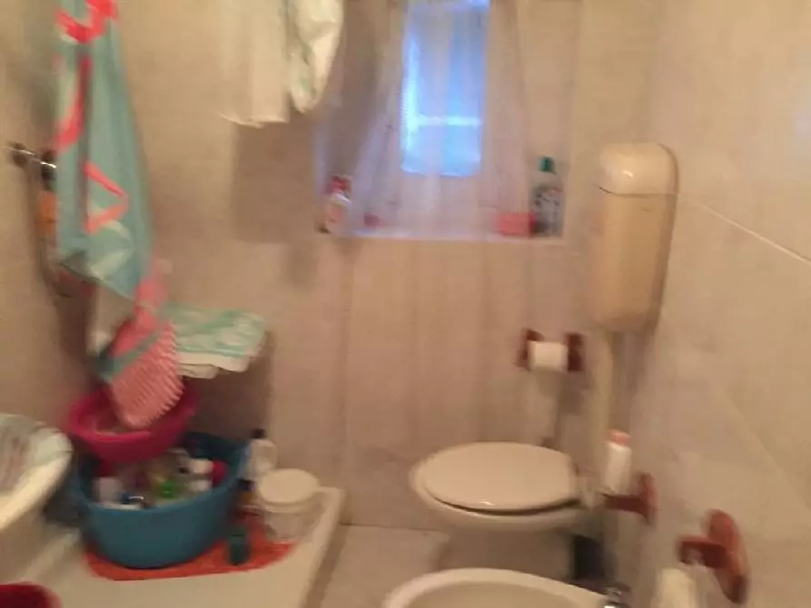 Immagine 8 di Appartamento in vendita  a Riccò Del Golfo Di Spezia