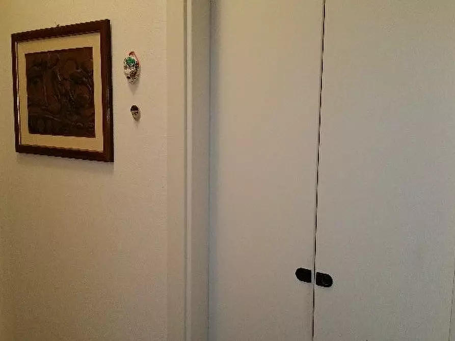 Immagine 9 di Appartamento in vendita  a La Spezia