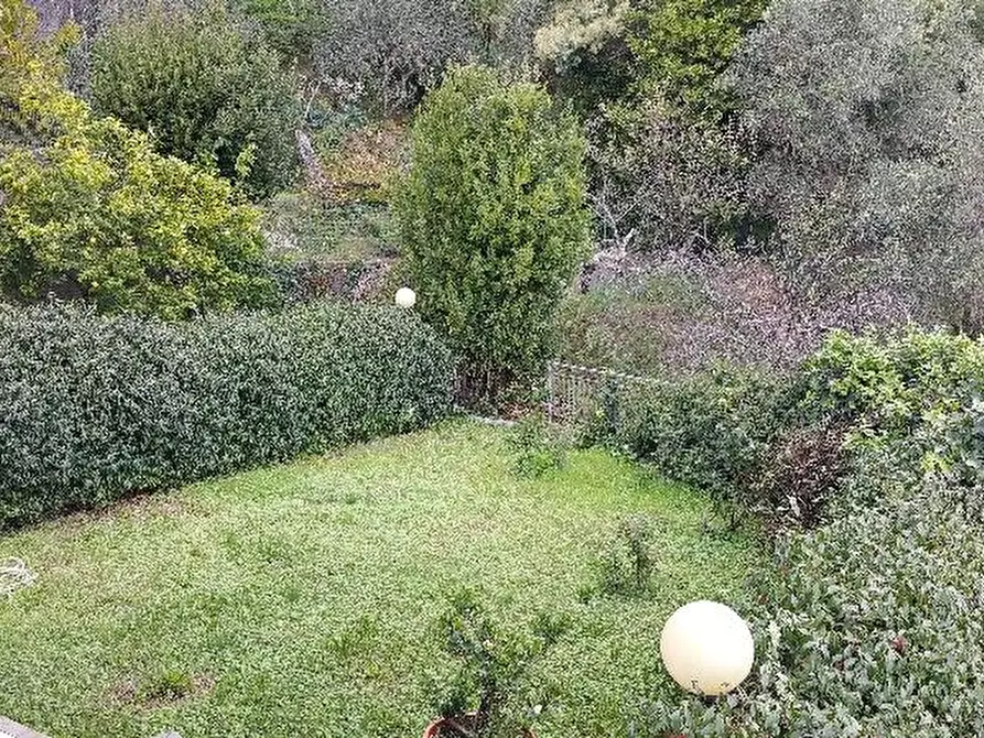 Immagine 16 di Appartamento in vendita  a La Spezia