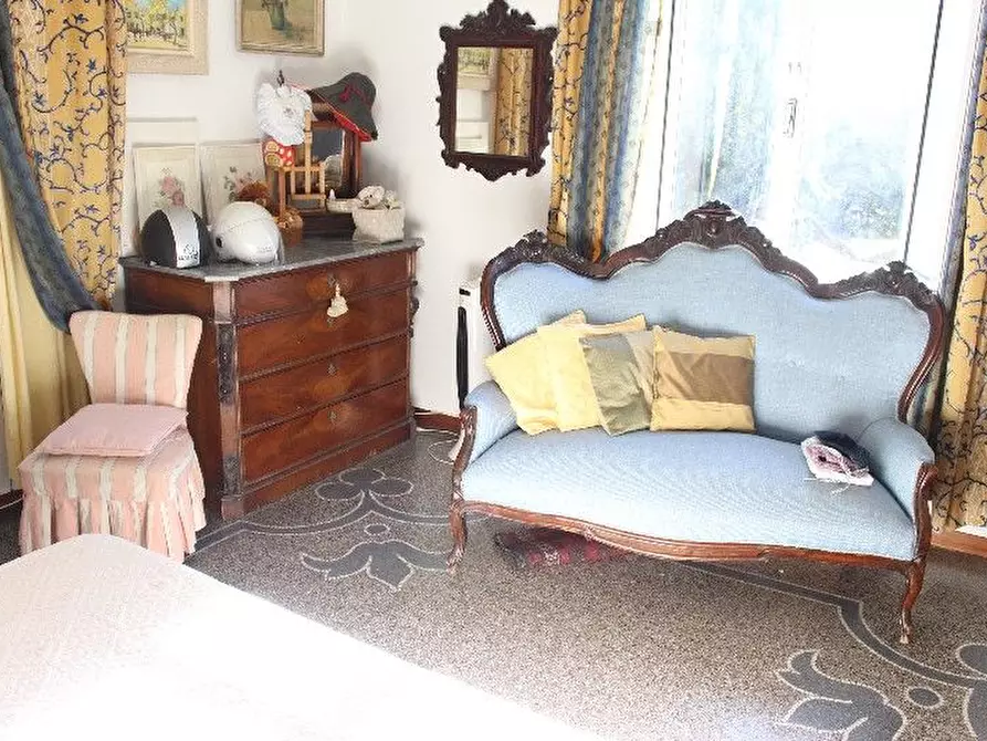 Immagine 4 di Appartamento in vendita  a La Spezia