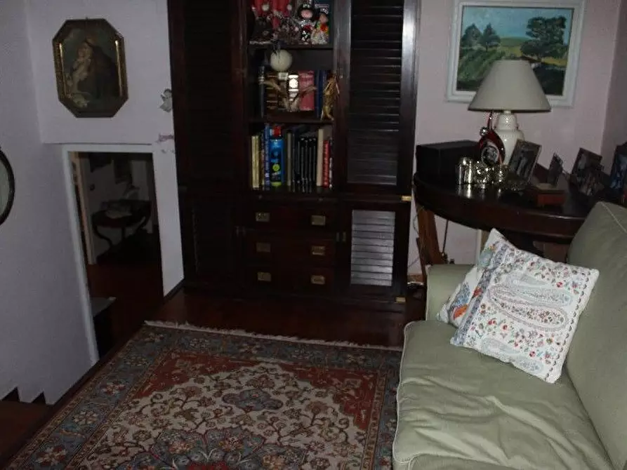 Immagine 14 di Appartamento in vendita  a La Spezia