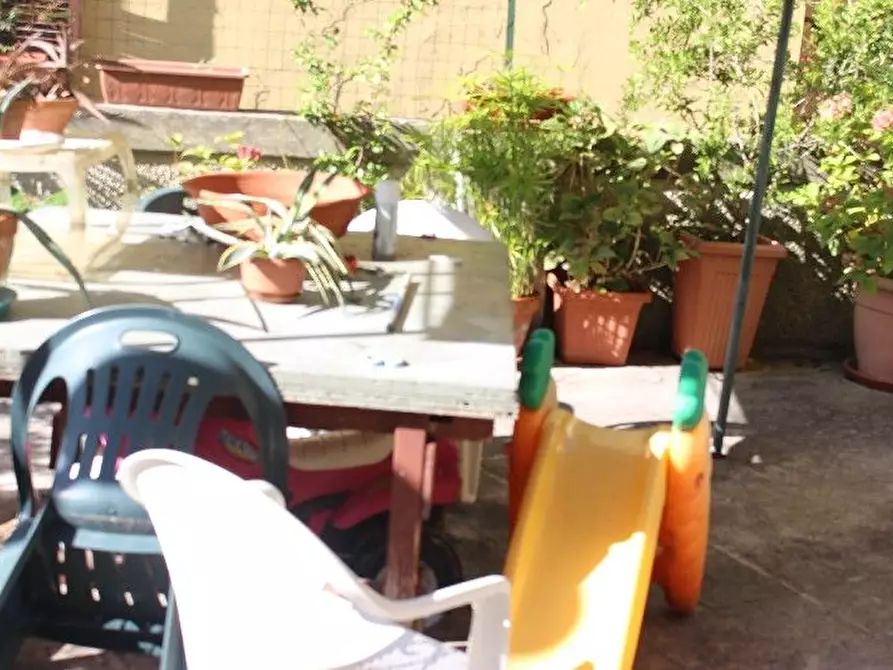 Immagine 17 di Appartamento in vendita  a La Spezia