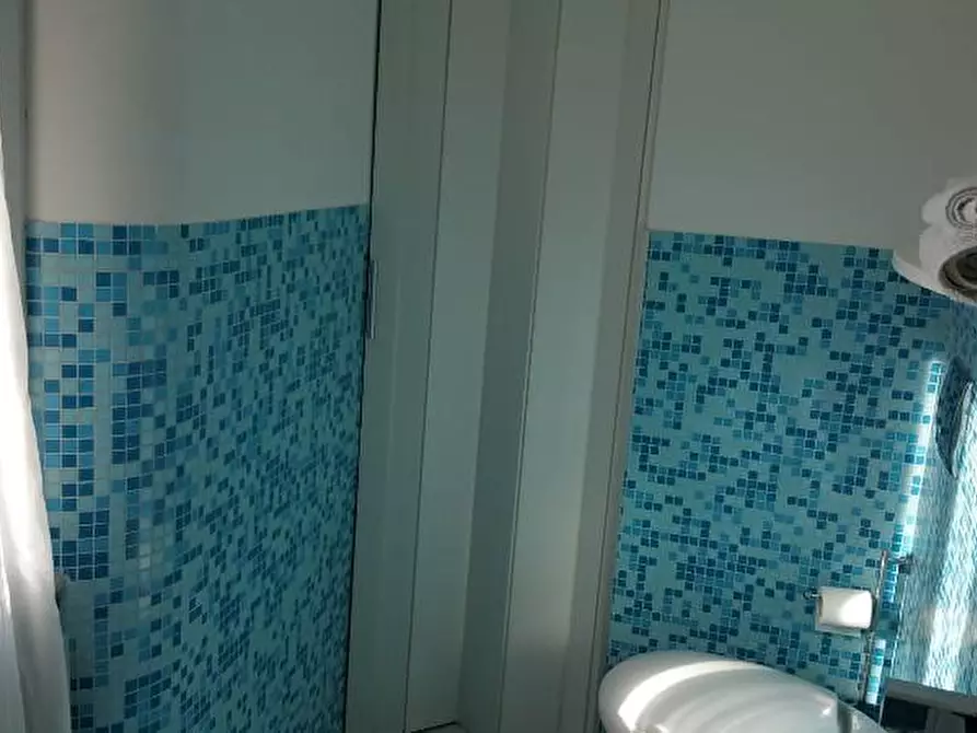 Immagine 5 di Appartamento in vendita  a La Spezia