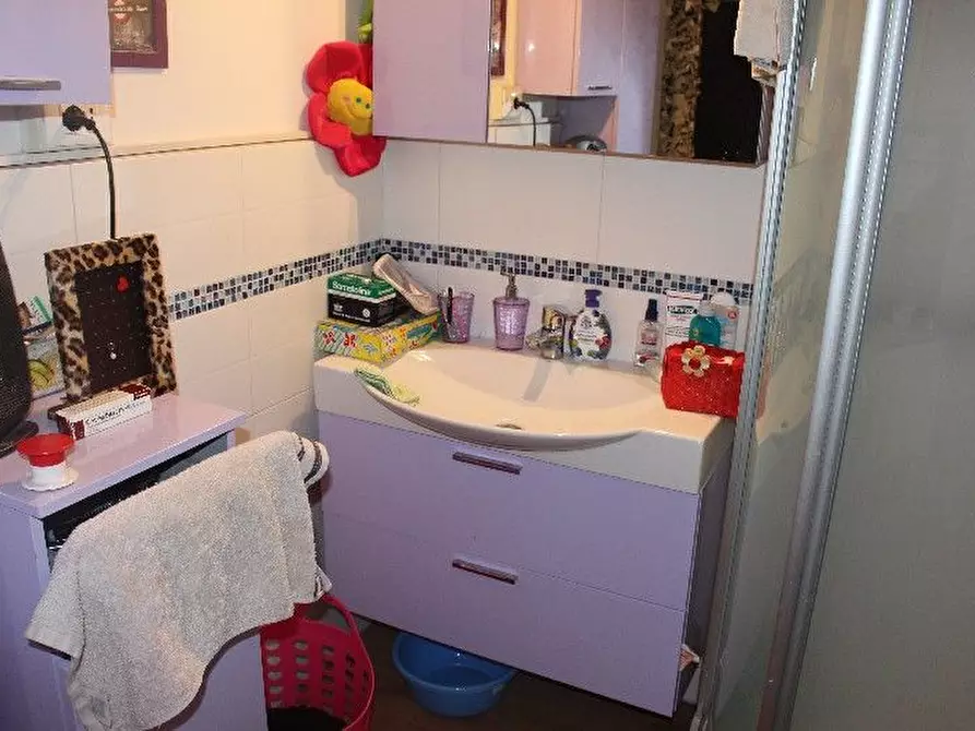 Immagine 9 di Appartamento in vendita  a La Spezia