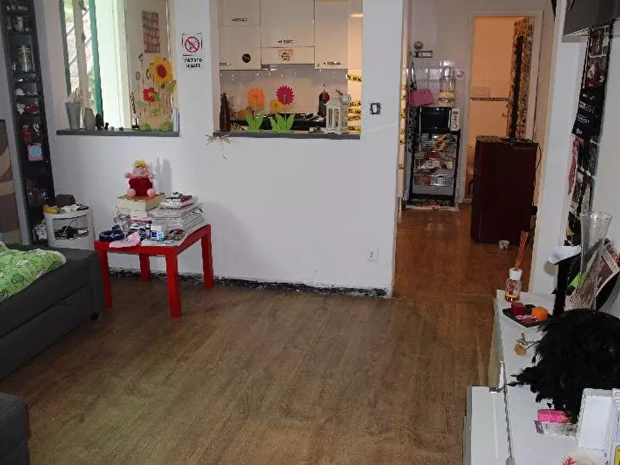 Immagine 8 di Appartamento in vendita  a La Spezia