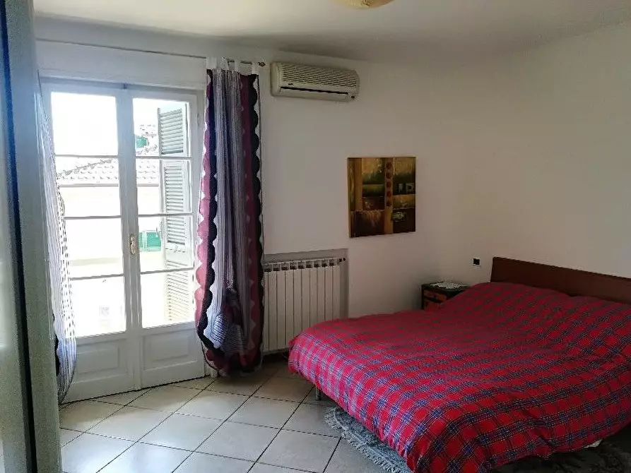 Immagine 12 di Appartamento in vendita  a Sarzana