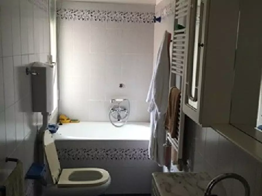 Immagine 2 di Appartamento in vendita  a Monterosso Al Mare