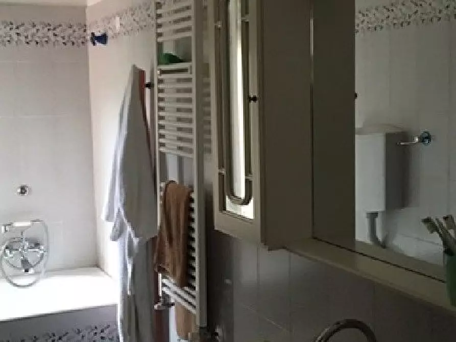 Immagine 3 di Appartamento in vendita  a Monterosso Al Mare