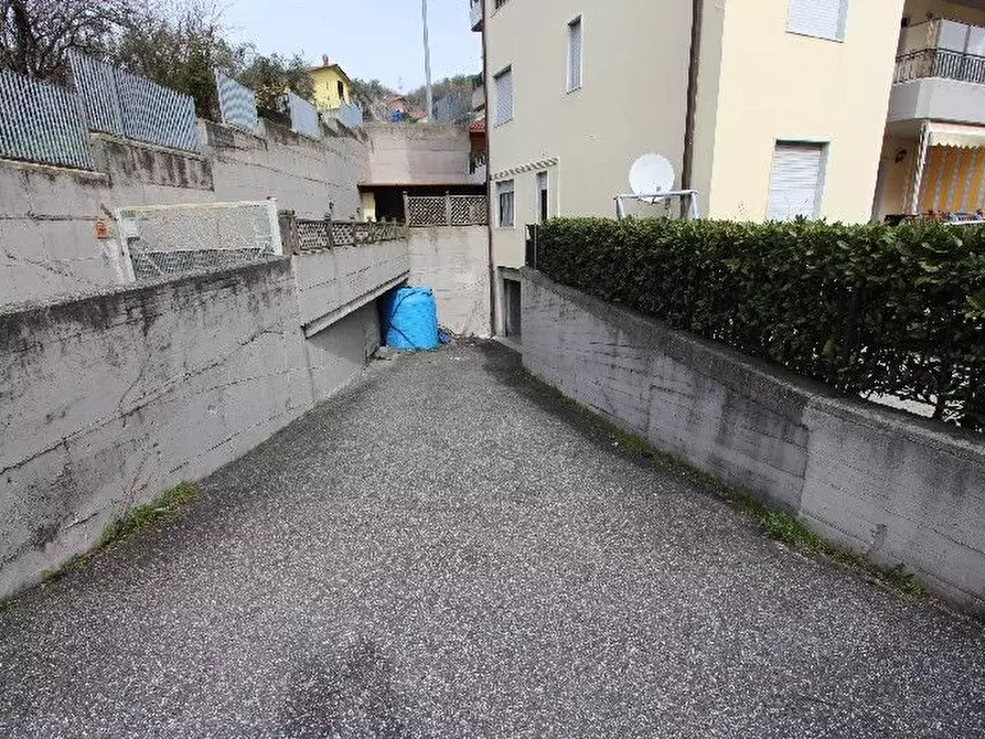 Immagine 20 di Appartamento in vendita  a Aulla