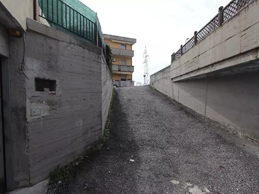 Immagine 11 di Appartamento in vendita  a Aulla