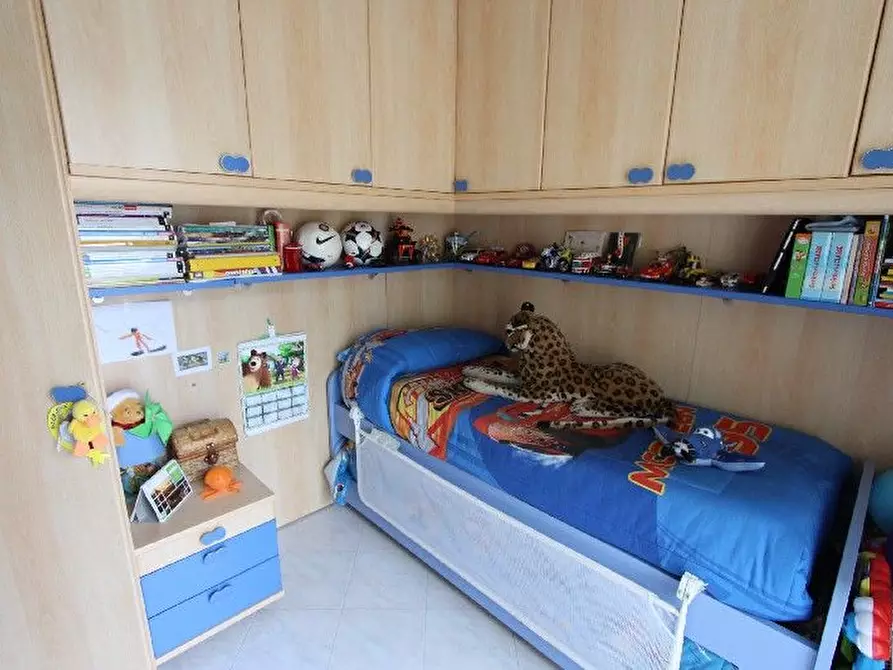 Immagine 12 di Appartamento in vendita  a Aulla