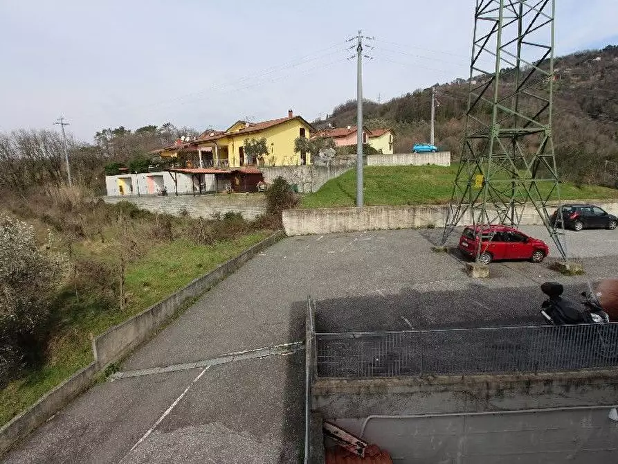 Immagine 9 di Appartamento in vendita  a Aulla