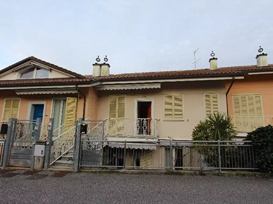 Immagine 6 di Villetta a schiera in vendita  a La Spezia