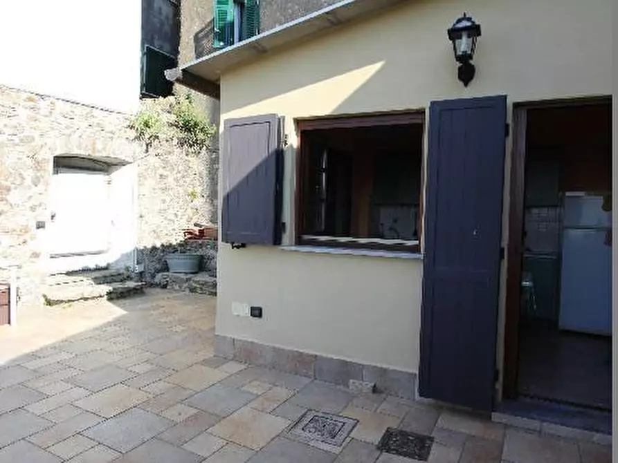 Immagine 14 di Appartamento in vendita  a Fosdinovo