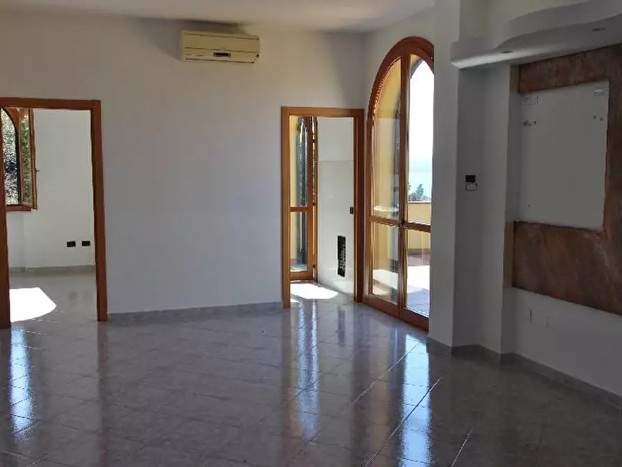 Immagine 4 di Appartamento in vendita  a La Spezia