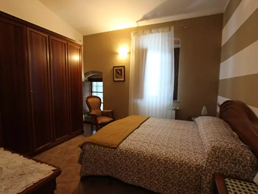 Immagine 10 di Appartamento in vendita  a Fosdinovo