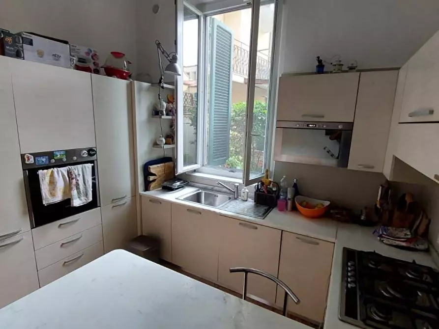 Immagine 7 di Appartamento in vendita  a Carrara