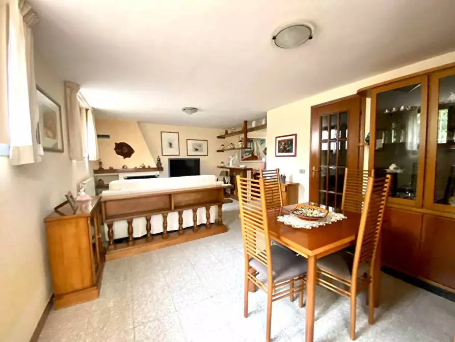 Immagine 4 di Appartamento in vendita  a Fosdinovo