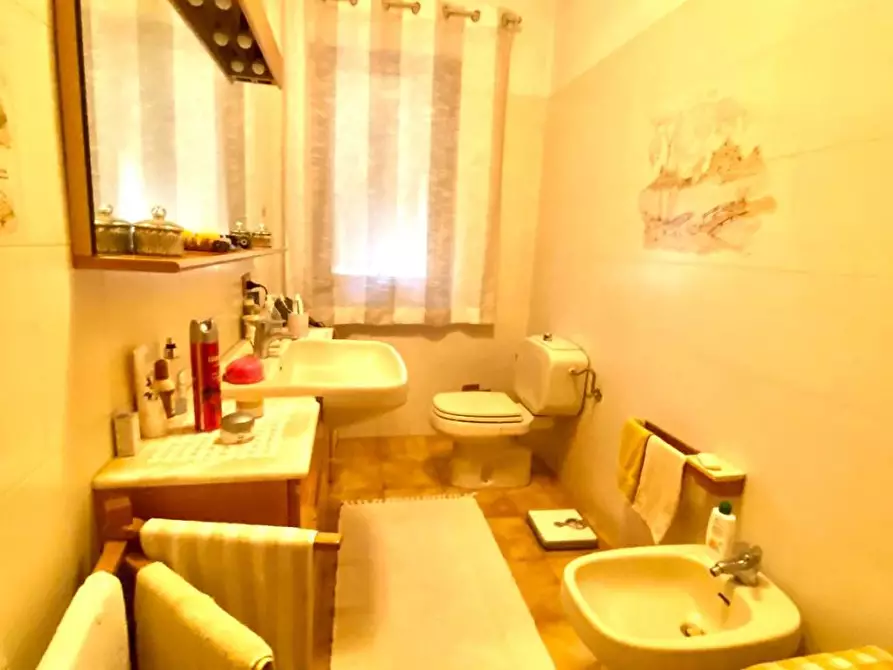 Immagine 9 di Appartamento in vendita  a Fosdinovo