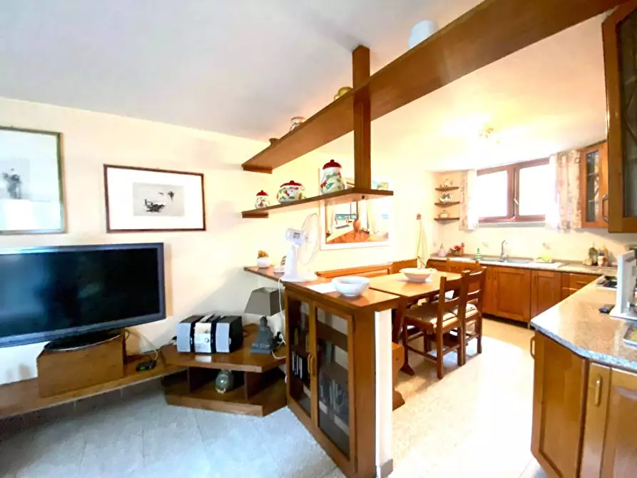 Immagine 20 di Appartamento in vendita  a Fosdinovo