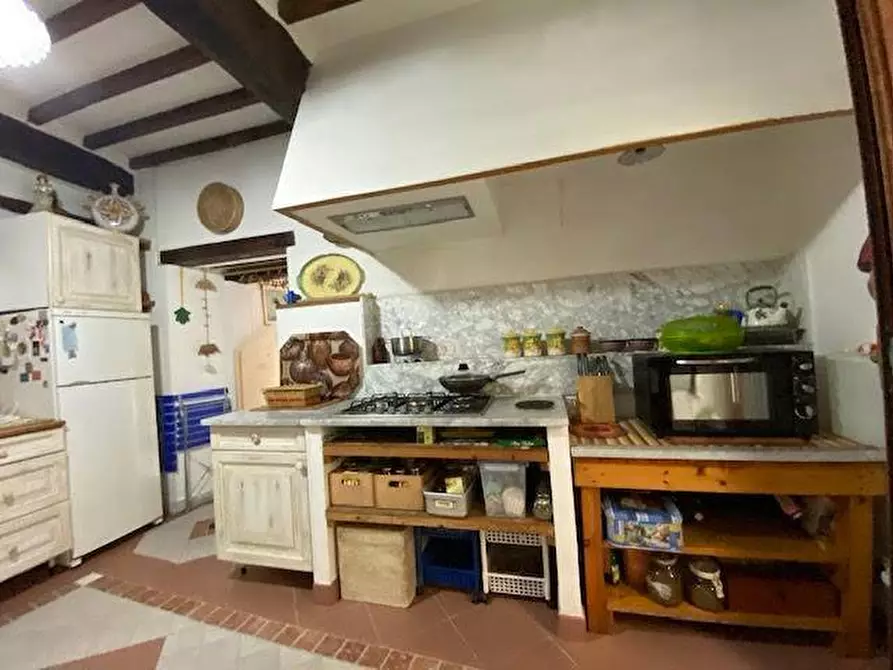 Immagine 17 di Casa quadrifamiliare in vendita  a Fosdinovo