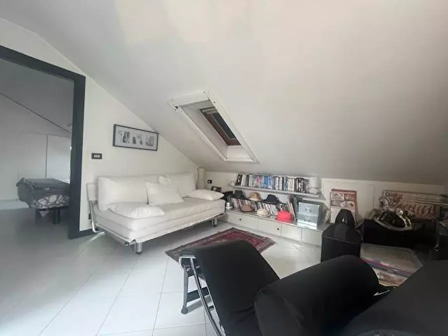 Immagine 37 di Terratetto in vendita  a Carrara