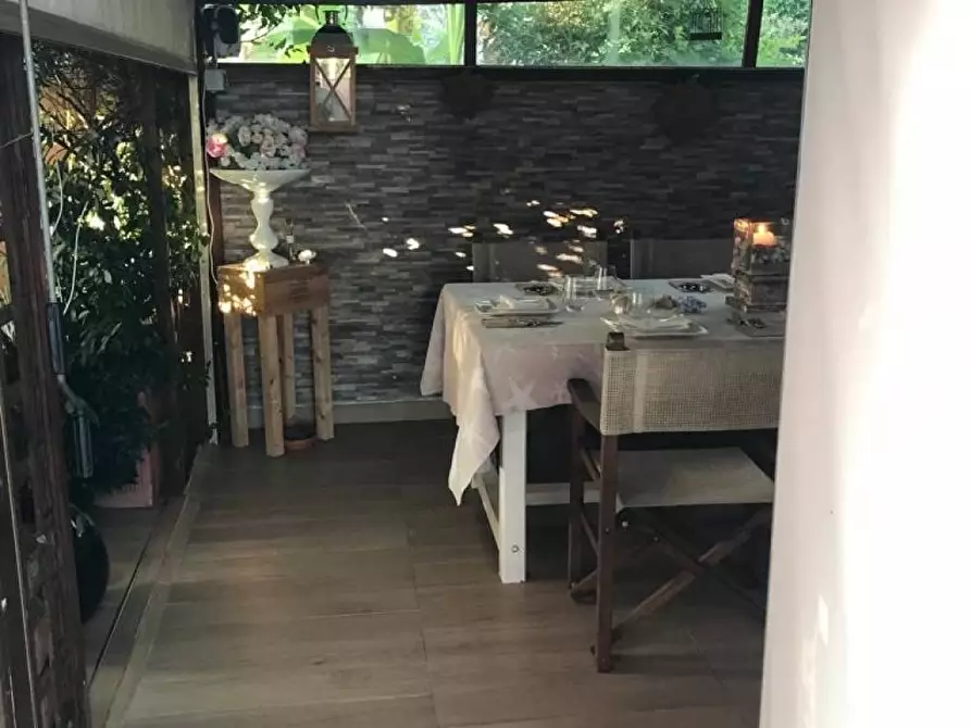 Immagine 6 di Terratetto in vendita  a Carrara