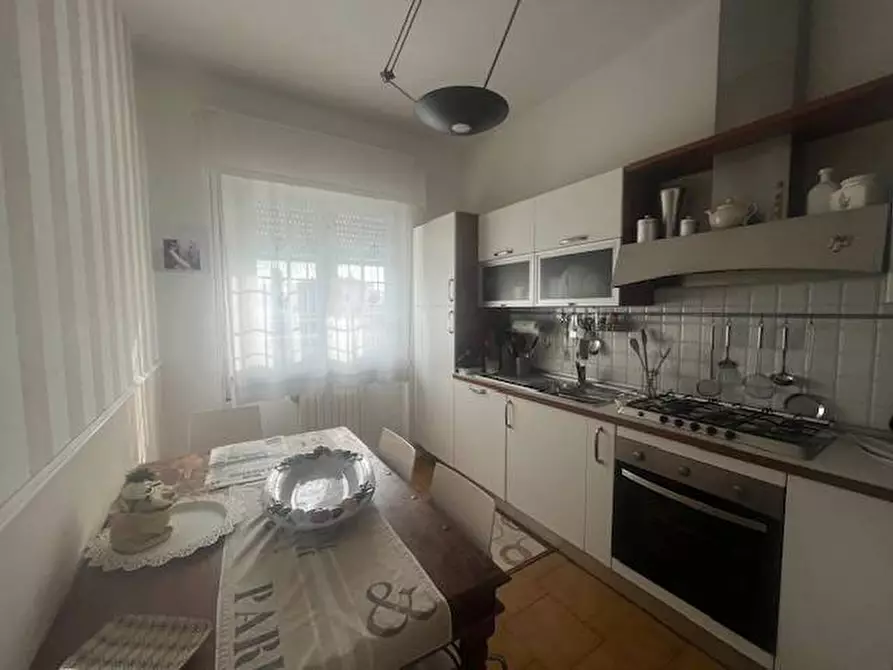 Immagine 25 di Terratetto in vendita  a Carrara