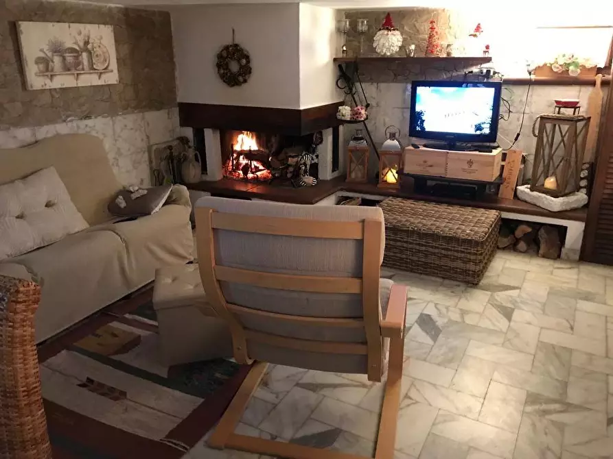 Immagine 19 di Terratetto in vendita  a Carrara