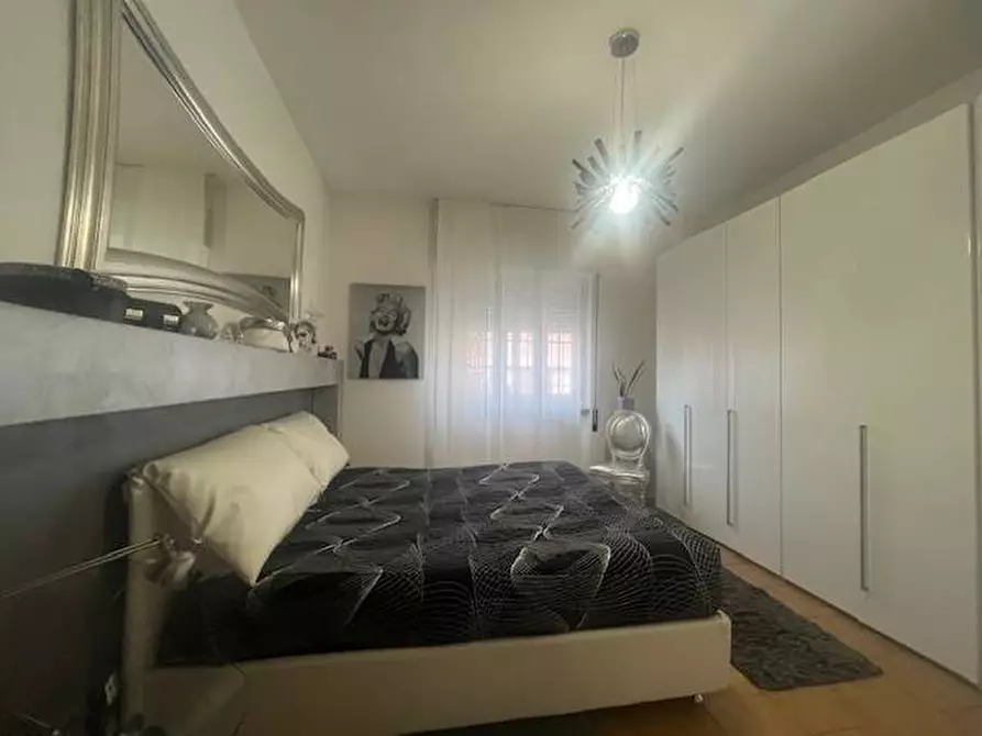 Immagine 27 di Terratetto in vendita  a Carrara