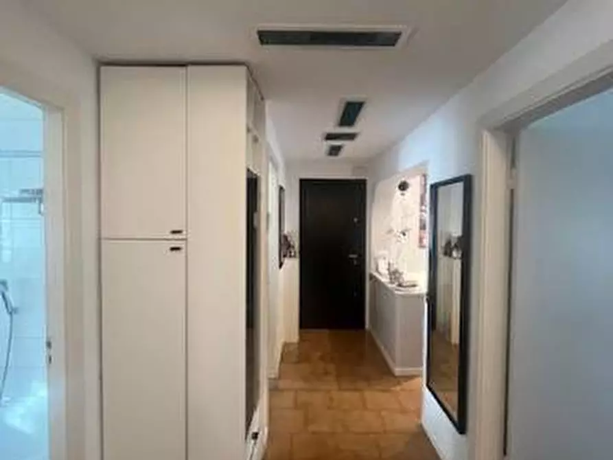 Immagine 31 di Terratetto in vendita  a Carrara