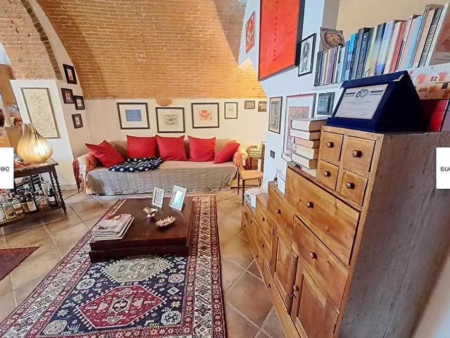 Immagine 24 di Loft/Open space in vendita  a Carrara