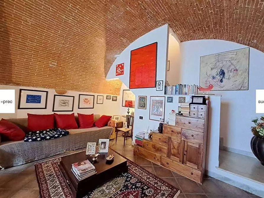 Immagine 10 di Loft/Open space in vendita  a Carrara