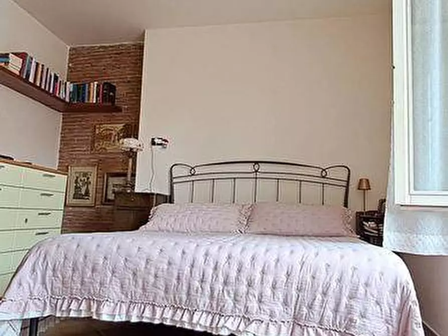 Immagine 26 di Loft/Open space in vendita  a Carrara