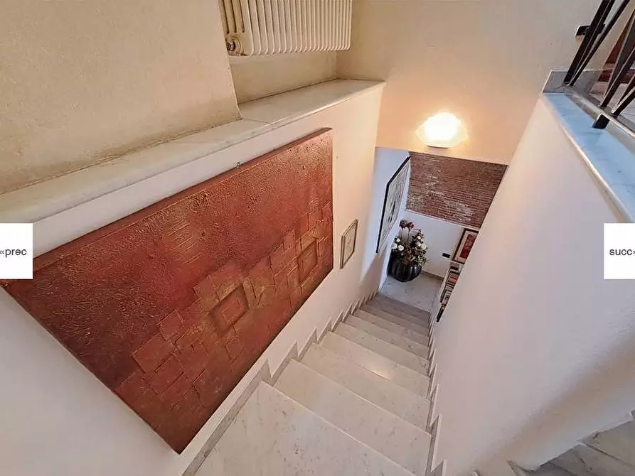 Immagine 5 di Loft/Open space in vendita  a Carrara