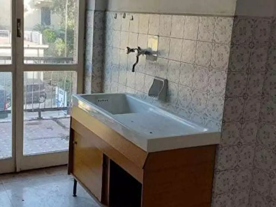 Immagine 18 di Appartamento in vendita  a Carrara