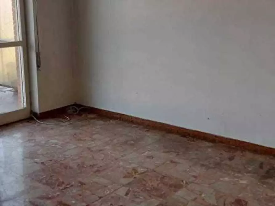 Immagine 17 di Appartamento in vendita  a Carrara