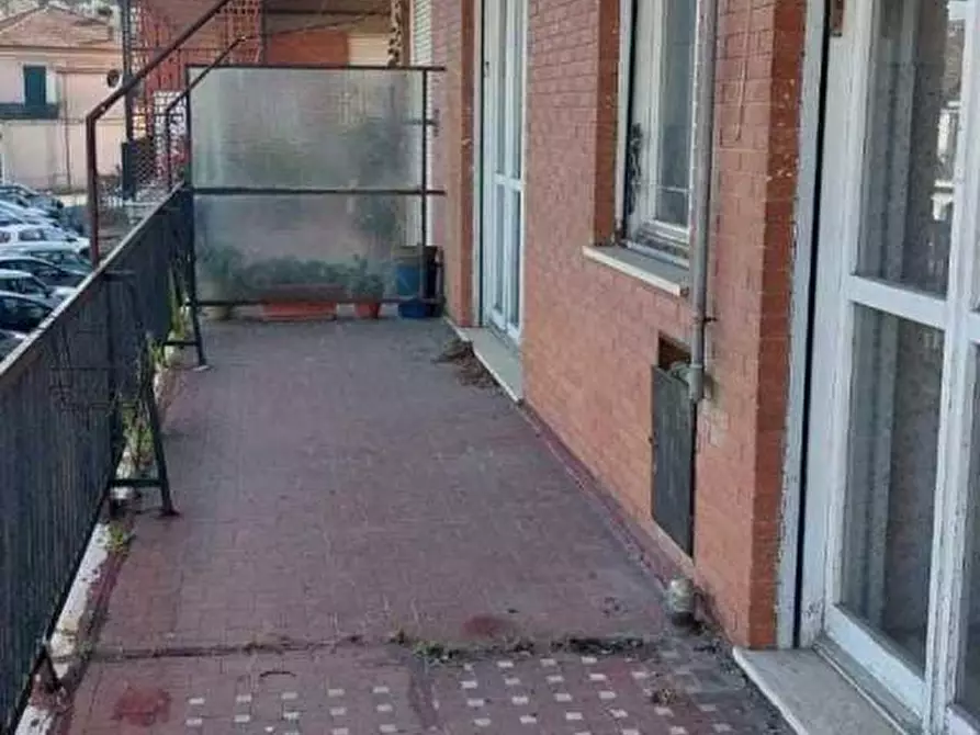 Immagine 19 di Appartamento in vendita  a Carrara