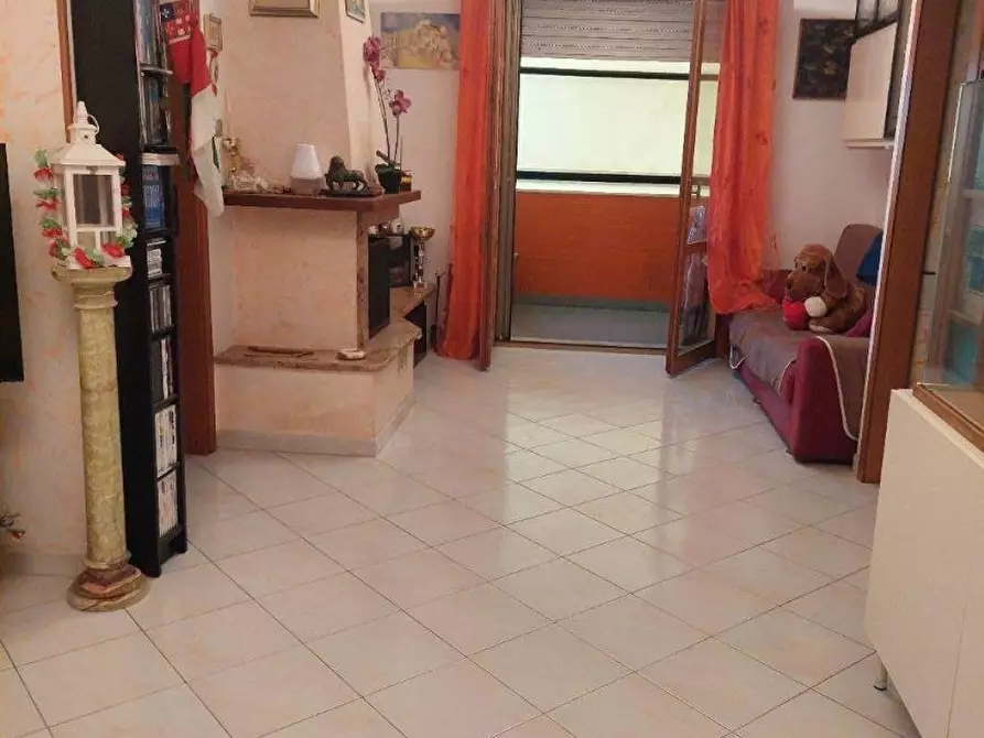 Immagine 2 di Appartamento in vendita  a Carrara