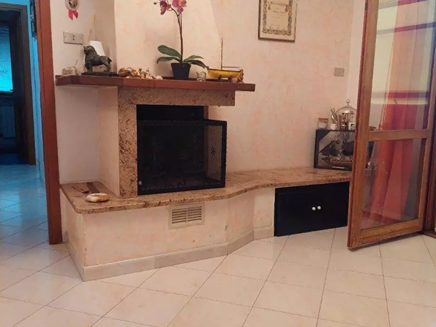 Immagine 8 di Appartamento in vendita  a Carrara