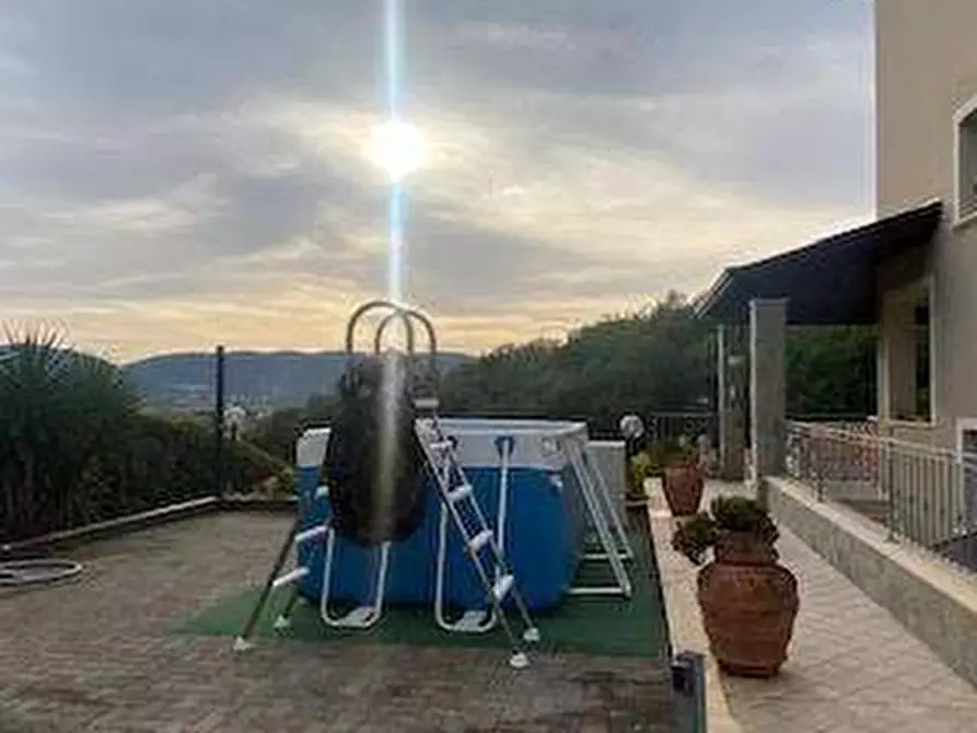 Immagine 38 di Casa bifamiliare in vendita  a Castelnuovo Magra