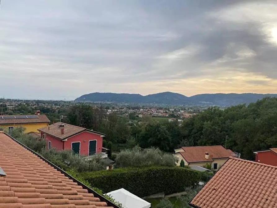Immagine 26 di Casa bifamiliare in vendita  a Castelnuovo Magra