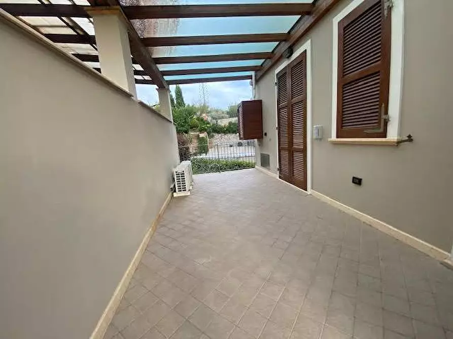 Immagine 28 di Casa bifamiliare in vendita  a Castelnuovo Magra