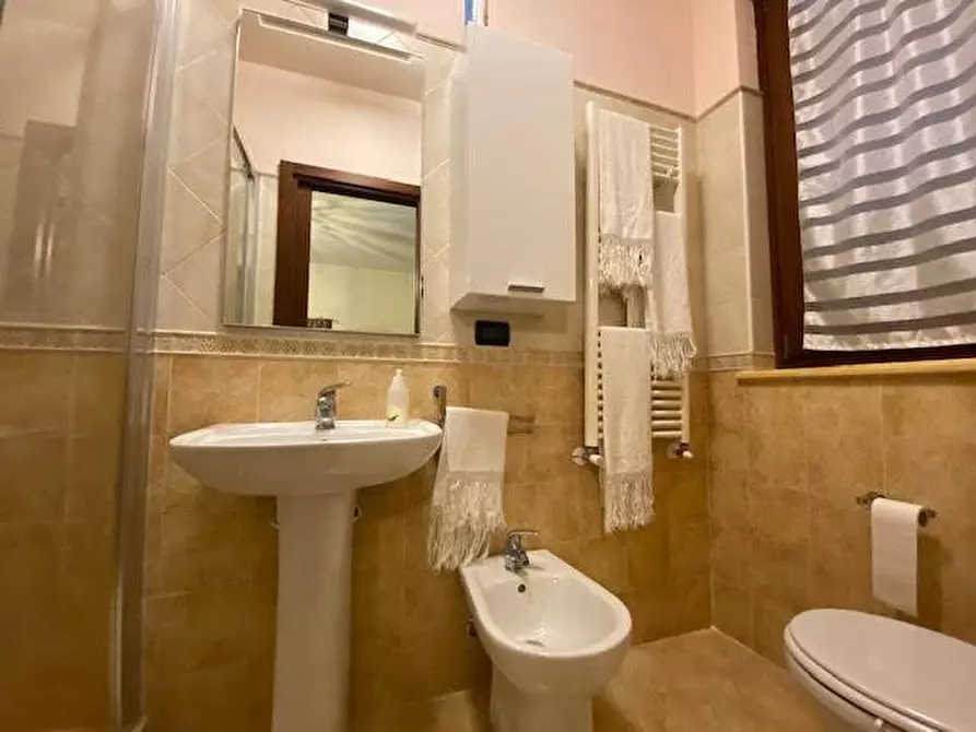 Immagine 23 di Casa bifamiliare in vendita  a Castelnuovo Magra