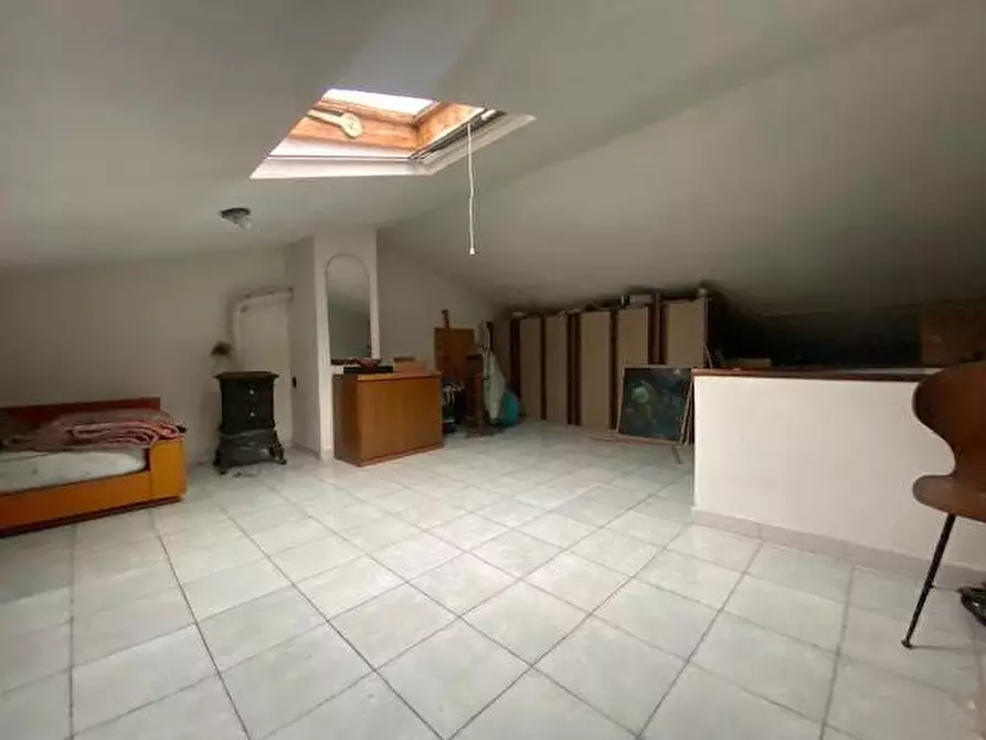 Immagine 18 di Villetta a schiera in vendita  a Ortonovo